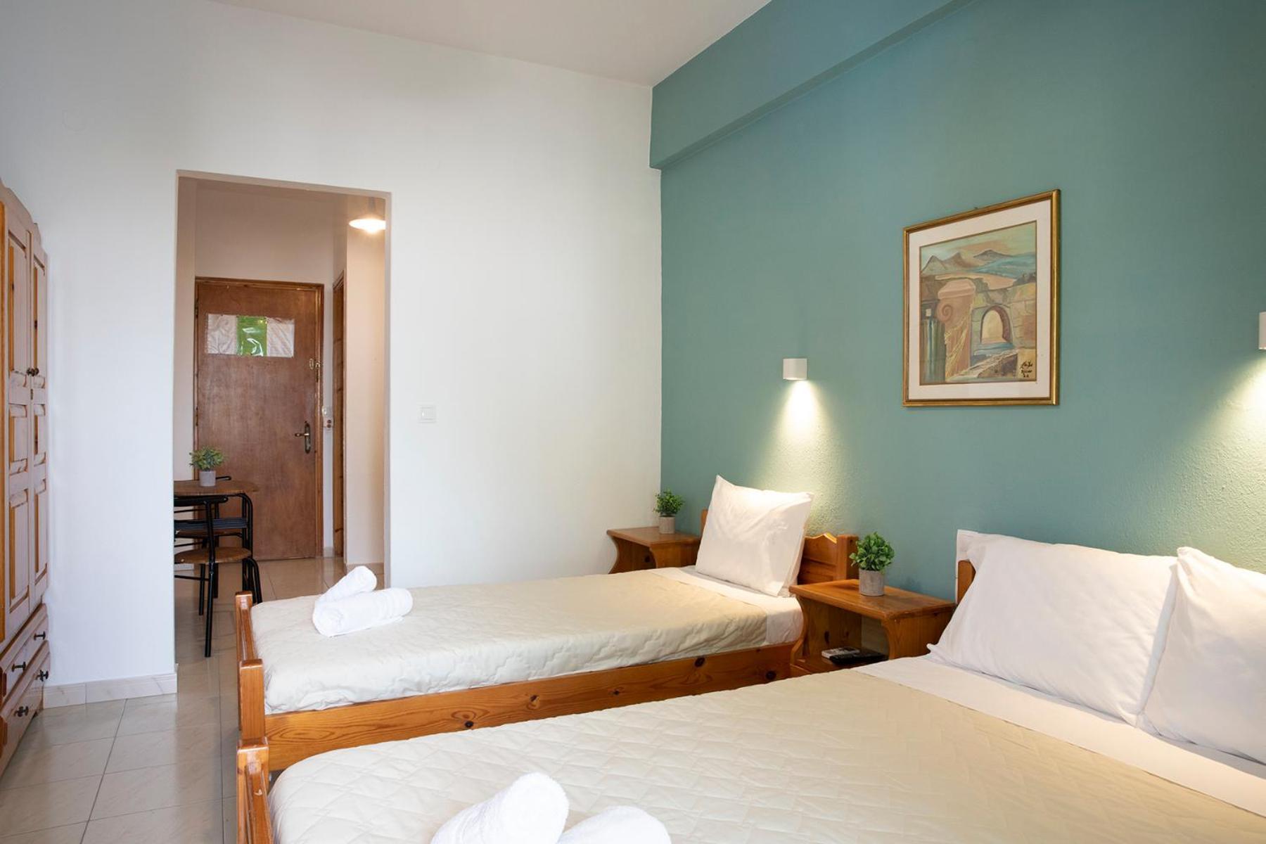 Manos Kritikakis Apartments Платамонас Екстериор снимка