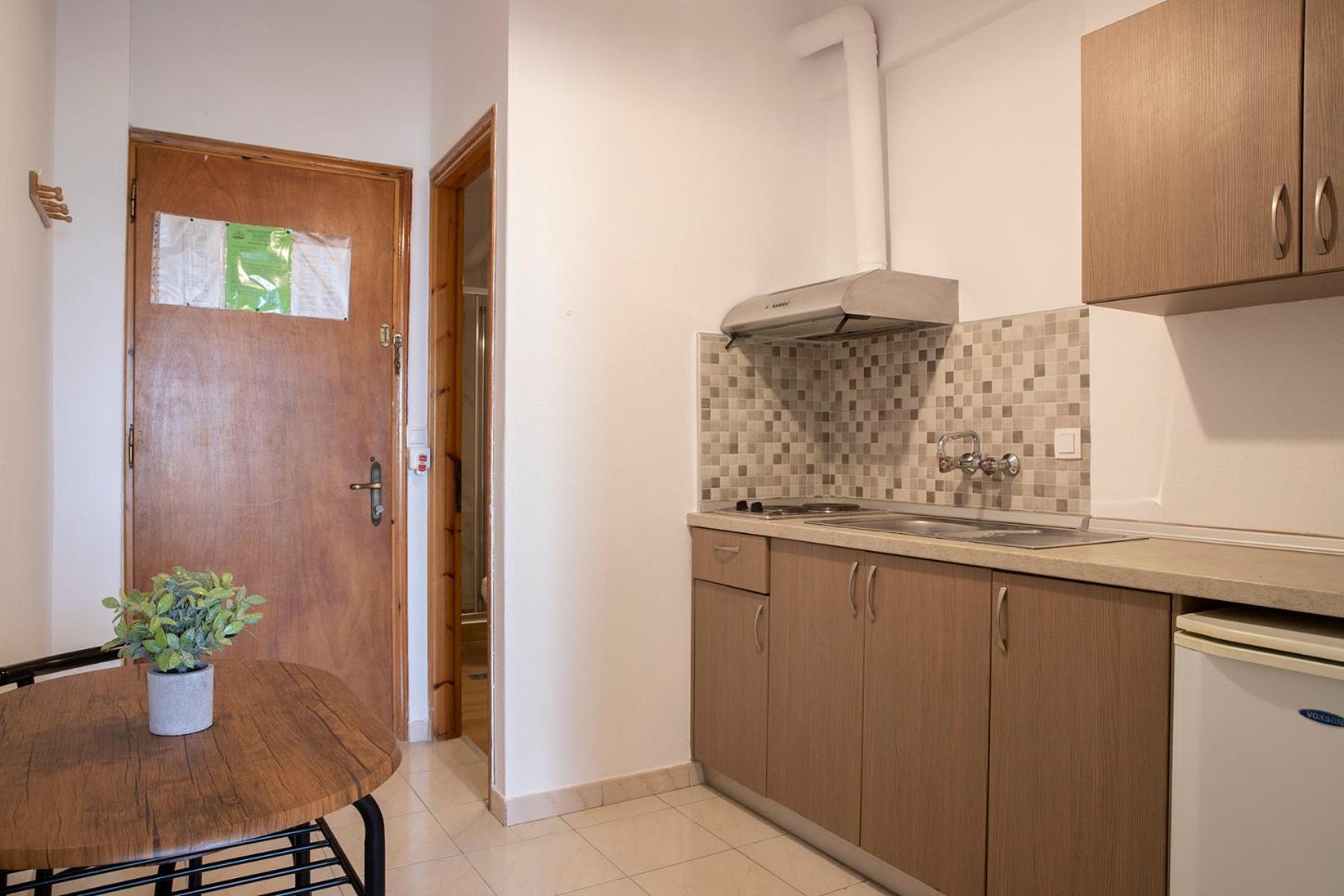 Manos Kritikakis Apartments Платамонас Екстериор снимка