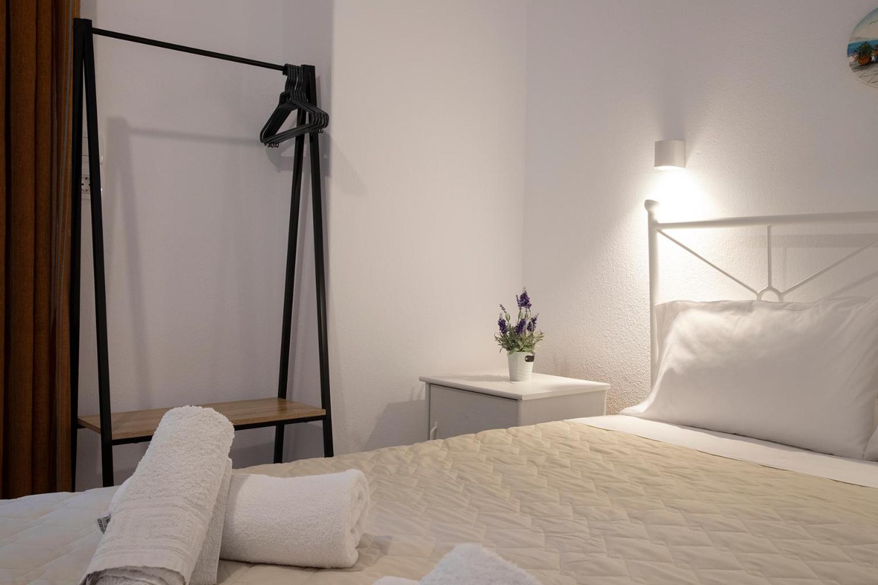 Manos Kritikakis Apartments Платамонас Екстериор снимка