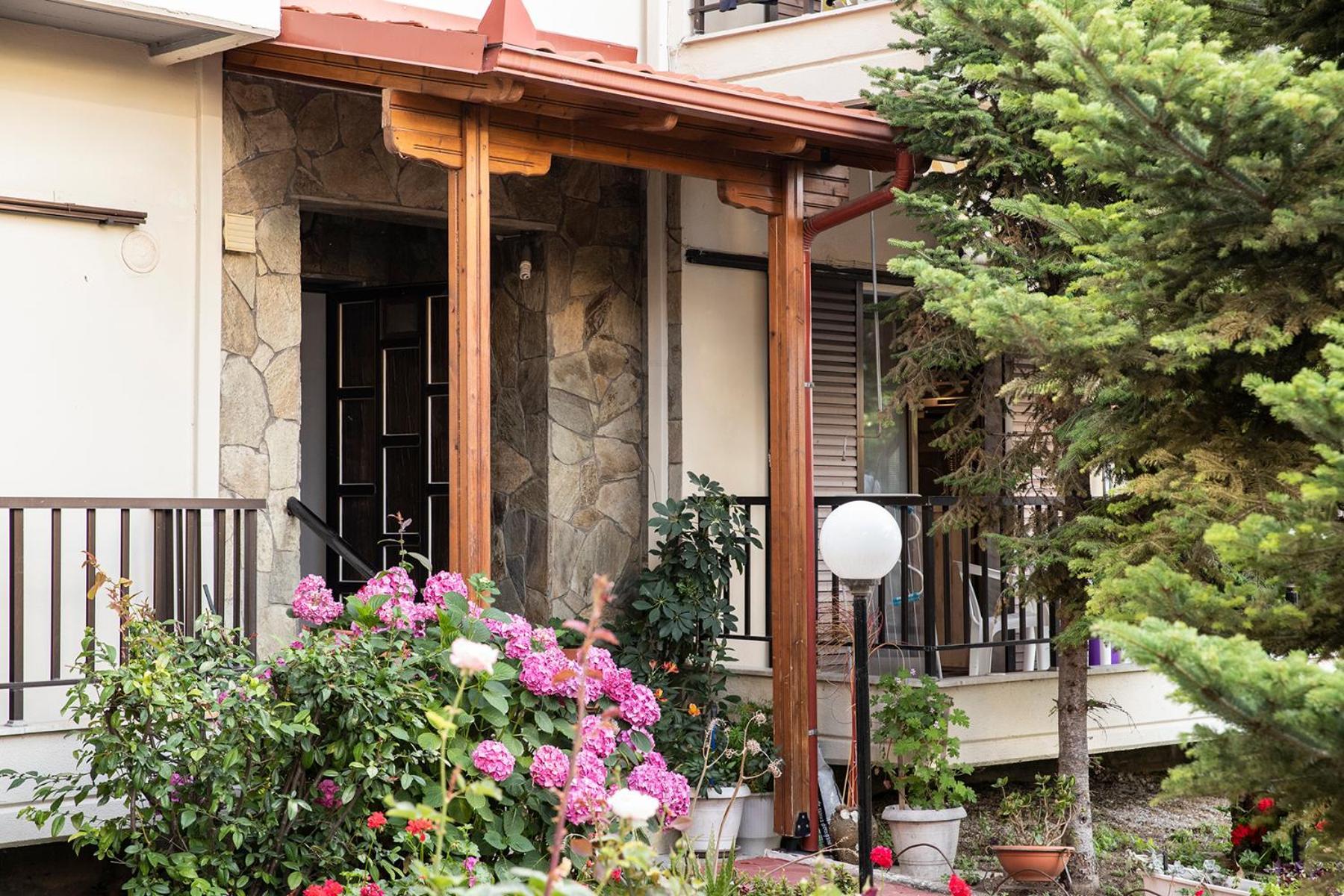 Manos Kritikakis Apartments Платамонас Екстериор снимка